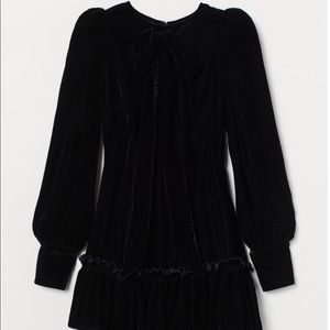 The Vampire’s Wife x H&M Velvet Mini Dress